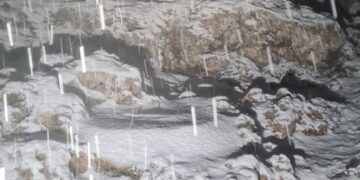Nieve en el interior de Castelló y hasta 34 litros recogidos en Moncofa. Mañana continúan los avisos amarillos