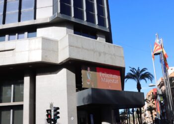 Polémica en Torrent: el PP acusa al PSOE de lanzar bulos y no exigir ayudas tras la DANA