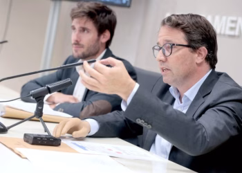Valencia prepara una nueva ordenanza de obras y actividades "para simplificar los procedimientos de licencias" 7 Valencia prepara una nueva ordenanza de obras y actividades "para simplificar los procedimientos de licencias"