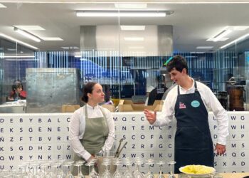 Marina Port Valencia firma un convenio de colaboración con la Fundación Asindown.