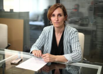 Mónica García y la sanidad pública: el plan para integrar a mutualistas y funcionarios