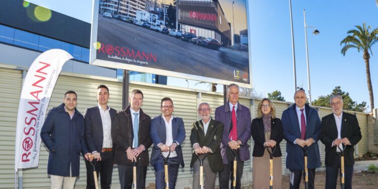La multinacional alemana Rossmann empieza a construir su nueva sede nacional en Alboraya
