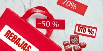 Si los Reyes Magos o Papá Noel no han acertado los regalos, mañana comienzan las rebajas