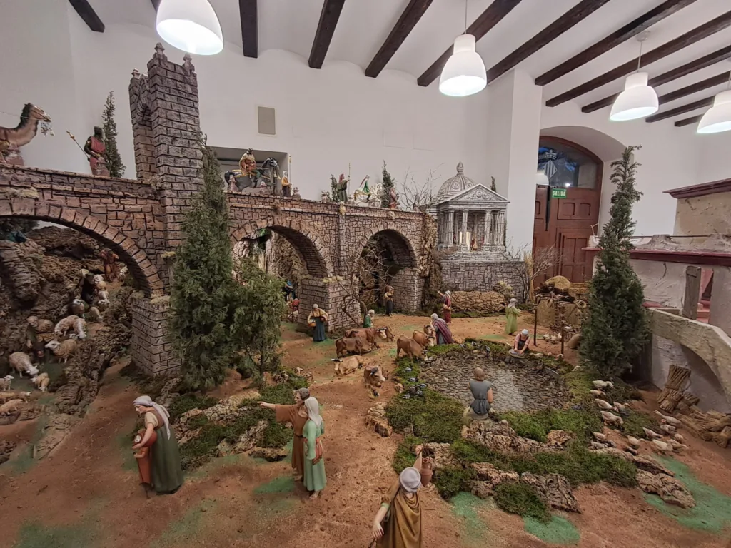 Los Belenes de Miguel Ángel Falcó toda una tradición en Cullera 23 WhatsApp Image 2025 01 05 at 12.28.552