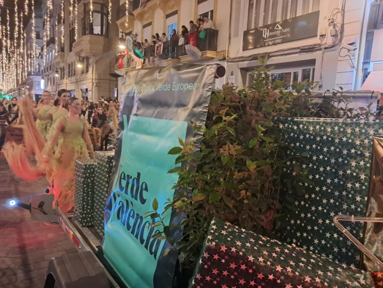La otra crónica de la Cabalgata de los Reyes en Valencia