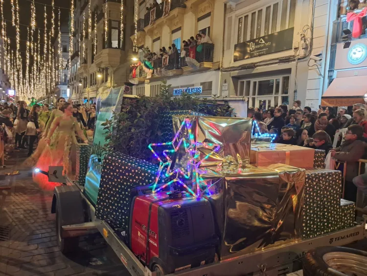 La otra crónica de la Cabalgata de los Reyes en Valencia