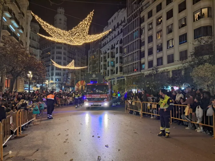 La otra crónica de la Cabalgata de los Reyes en Valencia