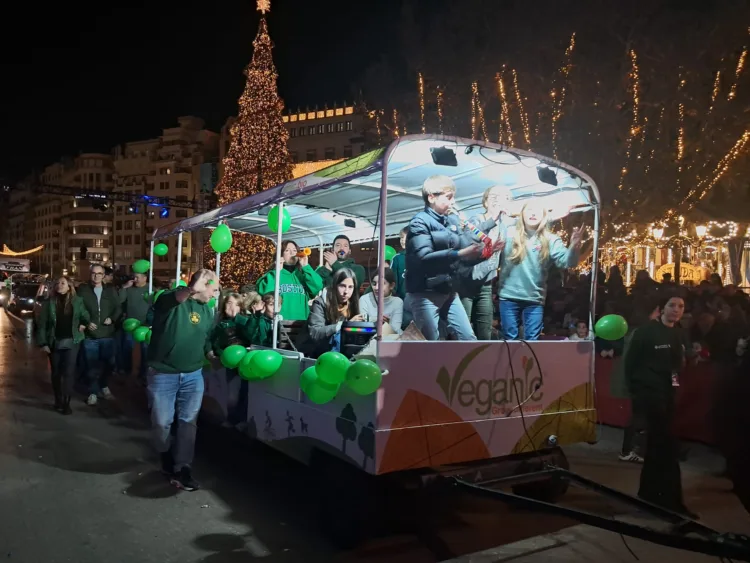 La otra crónica de la Cabalgata de los Reyes en Valencia