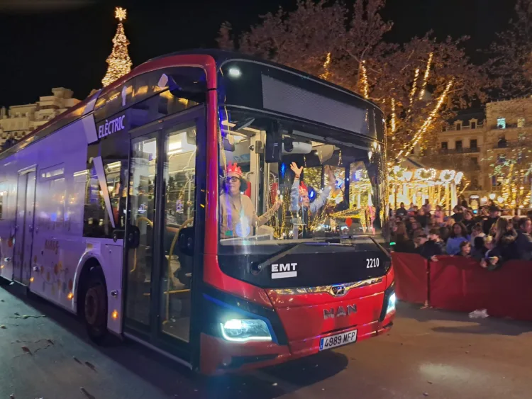 La otra crónica de la Cabalgata de los Reyes en Valencia