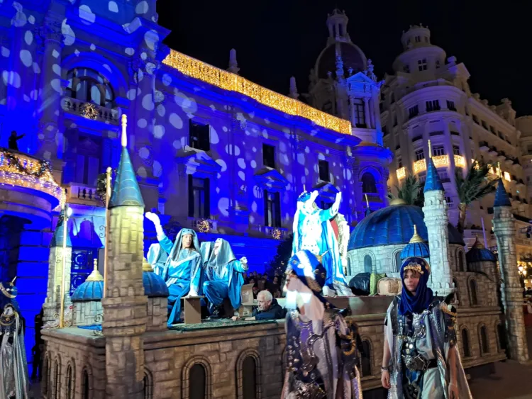 La otra crónica de la Cabalgata de los Reyes en Valencia