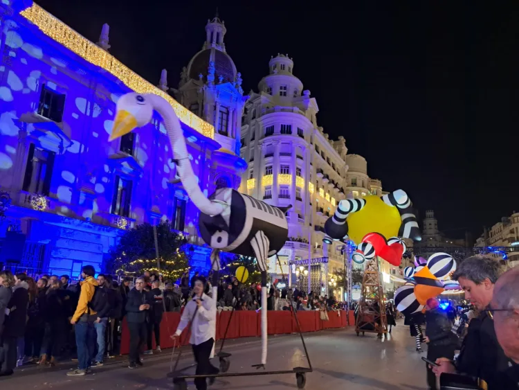 La otra crónica de la Cabalgata de los Reyes en Valencia