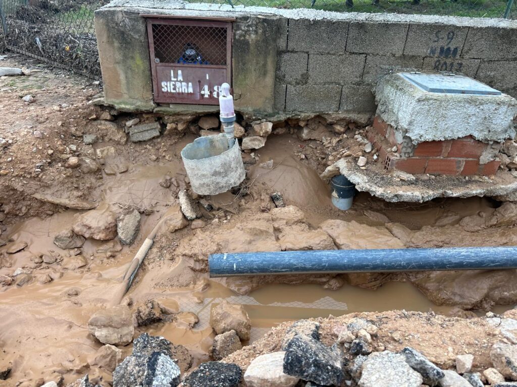 Torrent invierte 120.000 euros en la reconstrucción de infraestructuras hidráulicas afectadas por la DANA en los núcleos rurales 3 WhatsApp Image 2025 01 14 at 19.42.331