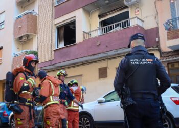 Muere una anciana y una joven está grave tras el incendio de su casa en Torrent 7 Muere una anciana y una joven está grave tras el incendio de su casa en Torrent