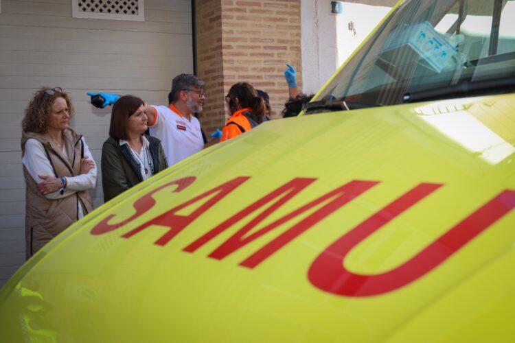 Muere una anciana y una joven está grave tras el incendio de su casa en Torrent