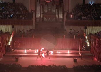 Sueñalia, el espectáculo para la exaltación de Lucía García como Fallera Major Infantil de Valencia 2025