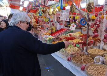 Torrent espera miles de visitantes para disfrutar de l’Entrada de la Flor, el porrat de Sant Blai y la II Feria del Chocolate