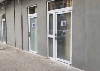 La Federación vecinal exige frenar la actividad de los pisos turísticos en la ciudad y la fuga del alquiler residencial 6 Vecinos de Zaidía denuncian la masificación de pisos turísticos y la degradación del barrio