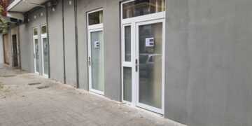 Vecinos de Zaidía denuncian la masificación de pisos turísticos y la degradación del barrio