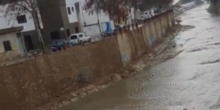 Nochevieja pasada por agua en muchas zonas de la Comunitat Valenciana. Las lluvias recorren gran parte del territorio valenciano