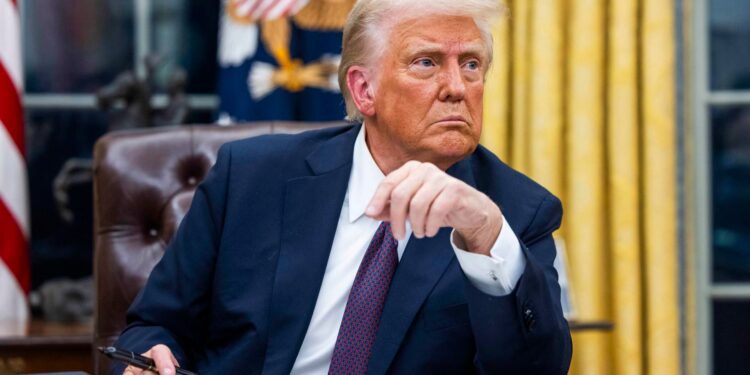 Trump mete a España con los BRICS y amenaza con aranceles del 100%