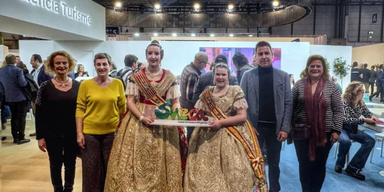 Las Falleras Mayores de Sueca en Fitur 2025 1 Las Falleras Mayores de Sueca en Fitur 2025
