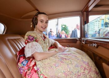 El Palau de la Música se engalana un día más para celebrar la solemne Exaltación, en esta ocasión, de la Fallera Mayor Infantil de Valencia y su Corte de Honor