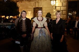 El Palau de la Música de Valencia, vestido de gala para la ocasión, recibe a la Fallera Mayor de Valencia y a su Corte de Honor 4 fm2