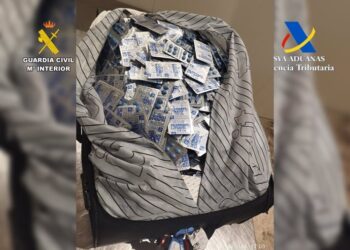 Detenida en Alicante una mujer por transportar 20.000 pastillas potenciadoras sexuales de forma ilegal