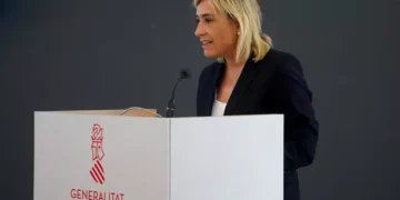 La Fiscalía de Valencia archiva la causa contra la exconsellera Núñez por delito de odio