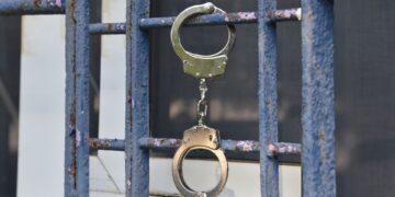 La AUGC denuncia el aumento alarmante de fugas de presos en hospitales y clínicas