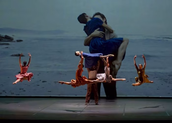 Les Arts inicia su programación de 2025 con el espectáculo ‘Lost Letters’ de Lucía Lacarra 4 Les Arts inicia su programación de 2025 con el espectáculo ‘Lost Letters’ de Lucía Lacarra