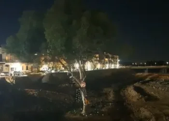 Paiporta suspenderá clases y los vecinos miran con recelo al cielo y al barranco