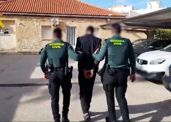 Desmantelada una red dedicada al robo de cableado de alumbrado público en Alicante y Valencia: más de 4 toneladas de cobre robadas