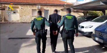 Desmantelada una red dedicada al robo de cableado de alumbrado público en Alicante y Valencia: más de 4 toneladas de cobre robadas