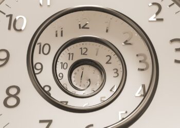 Descubren cómo retroceder en el tiempo, un hito que sienta la primera piedra