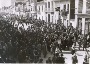La Semana Santa Marinera celebra la gala del centenario en Las Atarazanas