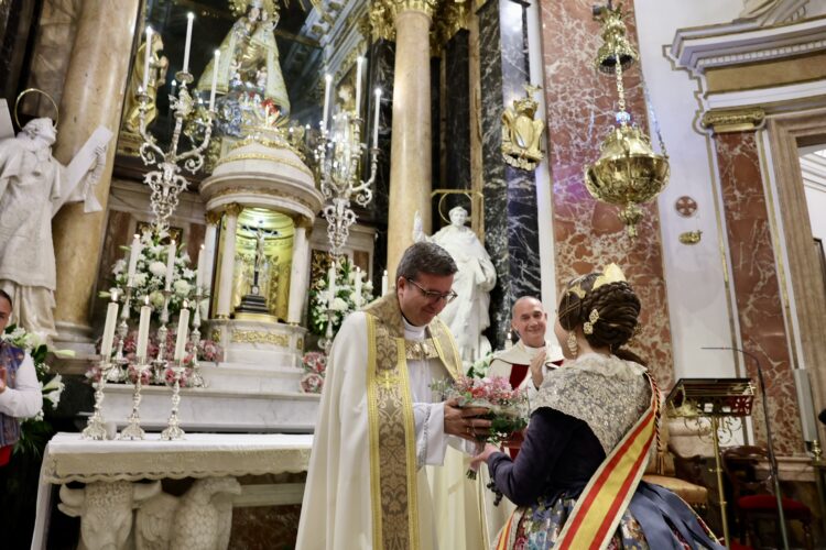 Anécdota en la Cridà de Valencia: el olvido de las llaves de la Ciudad a la Fallera Major Infantil de Valencia
