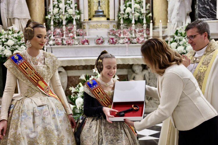 Anécdota en la Cridà de Valencia: el olvido de las llaves de la Ciudad a la Fallera Major Infantil de Valencia