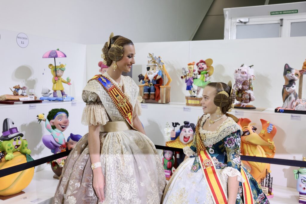 Inaugurada la Exposición del Ninot de Valencia que enciende la mecha de las Fallas 2025 4 0T2A7306