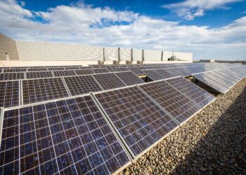 El Hospital de Manises reduce su huella de carbono un 65 % con medidas de eficiencia energética