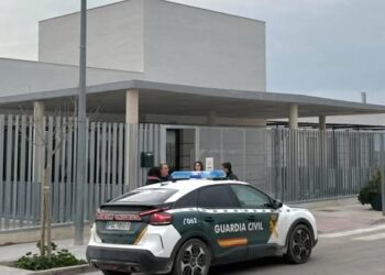 Detenido en Paterna el autor de las amenazas que obligaron a cerrar colegios en la Foya de Bunyol y Turís