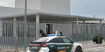 Detenido en Paterna el autor de las amenazas que obligaron a cerrar colegios en la Foya de Bunyol y Turís