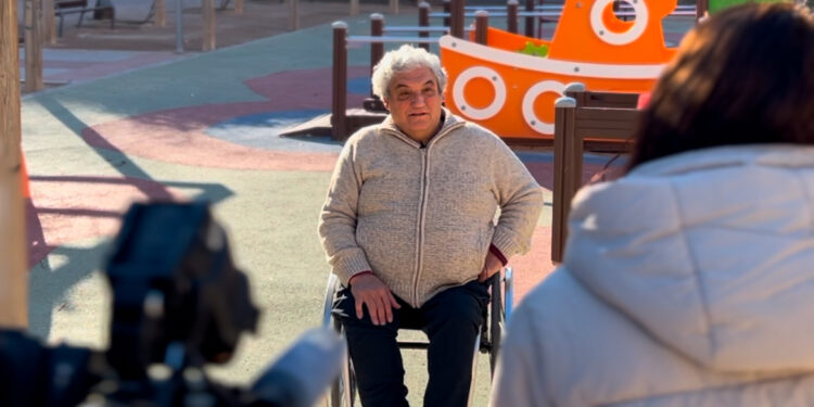 Personas con movilidad reducida atrapadas en sus viviendas tras la DANA