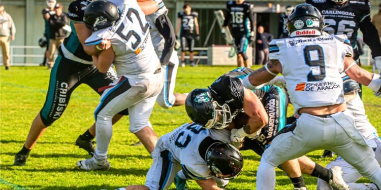 Fútbol americano: Demons y Dracs lideran la liga LNFA