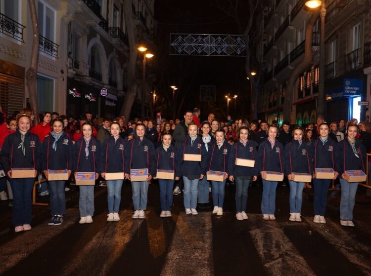 Comienzan las Fallas en Valencia con la macrodespertà de la Cridà pasada por agua