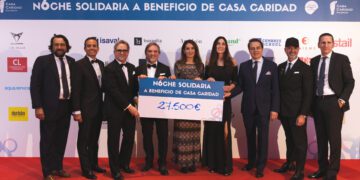 La «VI noche solidaria de sabor empresarial» recauda 27.500 euros para Casa Caridad