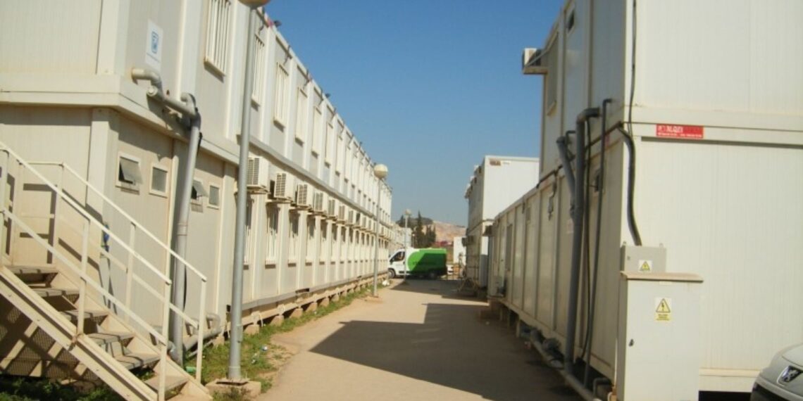 15 días para el inicio de la instalación de los barracones del IES Berenguer Dalmau en Catarroja 1 15 días para el inicio de la instalación de los barracones del IES Berenguer Dalmau en Catarroja