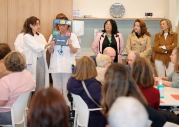 Madrid inaugura la «Escuela de Cuidadores para pacientes con ELA»
