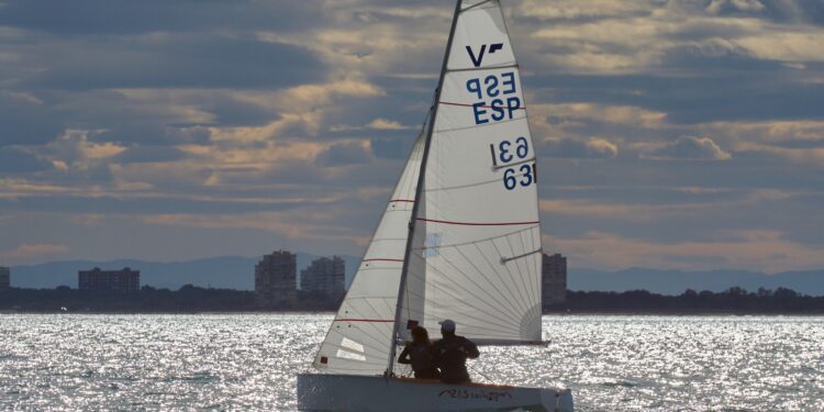  La X Comunitat Valenciana Olympic Week se inicia en Real Club Náutico de Valencia