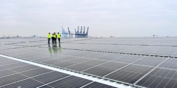 La quinta parte de la energía que consume el Puerto de Valencia es de origen solar